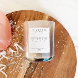 Birthday Babe Candle Coconut Apricot Creme Wax, Iridescent Pink Jar - thumbnail 2