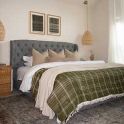 Olive Green Indian Wool Throw Blanket, Handwoven Sofa Coverlet & Boho Bed Runner - Oliver - thumbnail 3