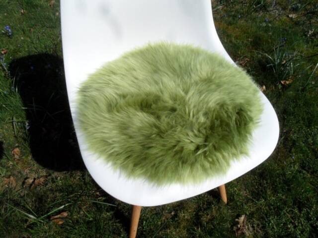 Seat Cover/Pad Made Out Of Natural Lambskin Sheepskin Colour Grass Green - image 1