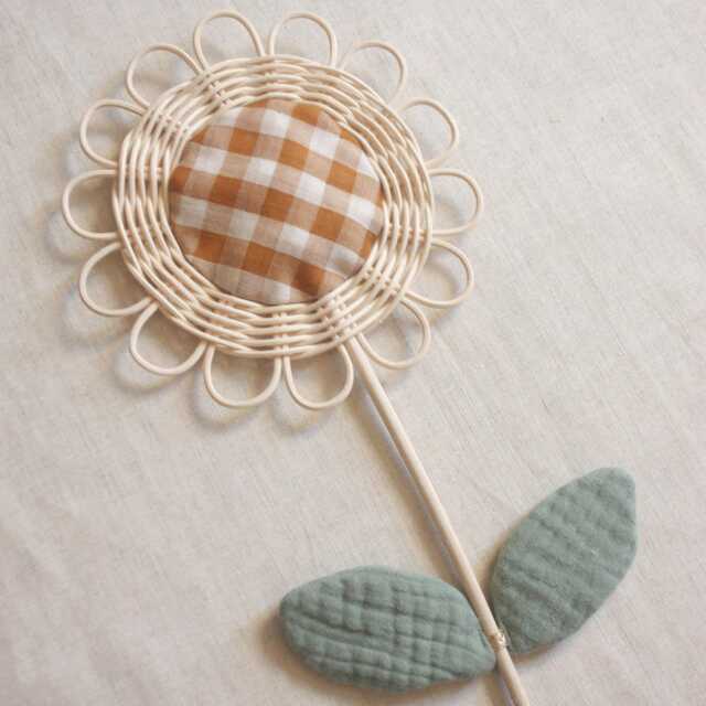 Large Rattan Daisy With Leaf Nursery & Baby Room Decoration - image 1