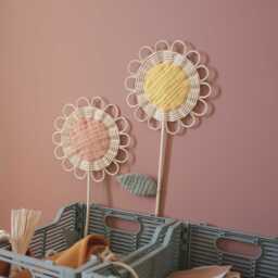 Large Rattan Daisy With Leaf Nursery & Baby Room Decoration - thumbnail 2