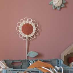 Large Rattan Daisy With Leaf Nursery & Baby Room Decoration - thumbnail 3