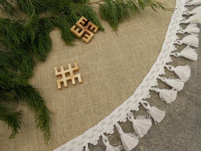 Burlap Christmas Tree Skirt Rustic Decor Country Ornament - image 1