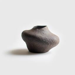 Vase For Dried Pampas Grass, Rustic From Paper Mache in Black Umber - thumbnail 3