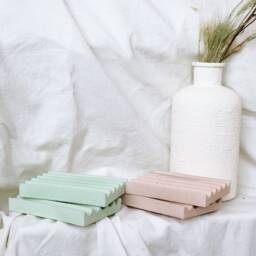 Concrete Soap Dish // Soap Bar Holder Bathroom Accessories - thumbnail 2