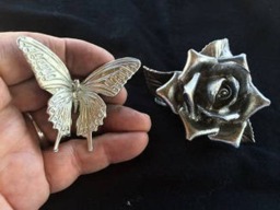 Butterfly & Rose Hand Cast in Lead Free American Fine Pewter Tucson, Arizona, Sculpted By Don Norris. Has Ring To Hang - thumbnail 2