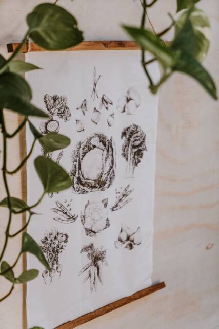 Veggie Fabric Wall Hanging, Vegetable Drawing, Vegetables, House Decor, Christmas Gift, Wall Art, Kitchen Housewarming Gift - image 1