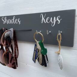 Rustic Wood Key & Sunglasses Hanger Wall Mounted Organizer - thumbnail 3