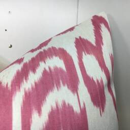 Silk Ikat Pillow Cover 24x24, Handwoven Decorative Cushion - thumbnail 3