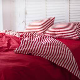 Natural Cotton Double-Sided Duvet Cover in Red & White. Twin, Full, Queen, King, Single, Kingsingle, Double, Custom Size