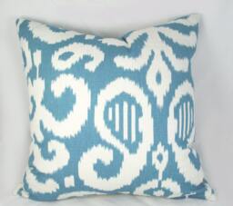 Duralee - Fergana Blue Ikat Decorative Pillow Cushion Cover Accent Throw Blue White - thumbnail 1