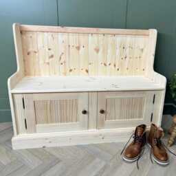 Monks Hallway Bench With Shoe Storage, Solid Wood 4Ft Seating Shaker Doors - thumbnail 3