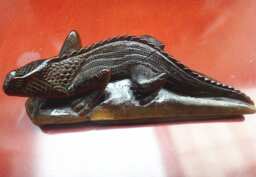 Unique Perfect Natural Tiger Eye Stone Lizard Charms Carving/Sculpture