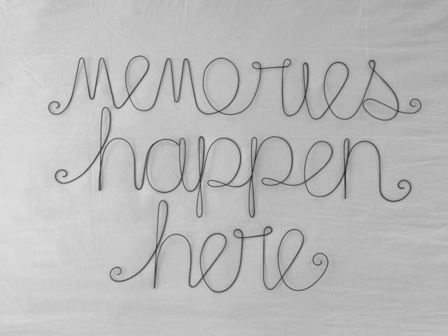 Memories Happen Here Wire Word Wall Hanging Art - image 1