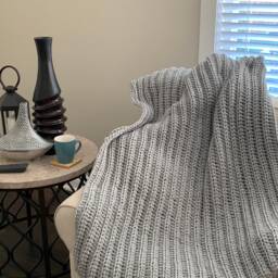 Chunky Crochet Blanket - Ribbed Stitch Throw Cozy Home Decor Bulky Housewarming Gift Knit - thumbnail 4
