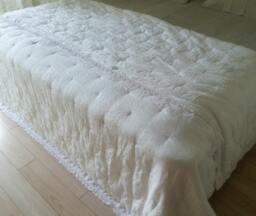 White Linen Blanket, Linen Quilt, Comforter, White Quilt, Comforter W. Lace, Sumptuous Soft, 90x95 Ample Size For Queen King Bed - thumbnail 1