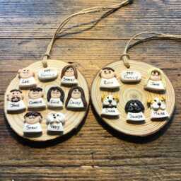 Personalised Family Plaque Handmade Wood Slice Decoration Family Tree Mothers Day Gift For Sister Mum Gran Christmas Present New Home - thumbnail 3