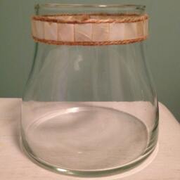 Clear Glass Hurricane Candleholder With Mother Of Pearl & Jute - thumbnail 2