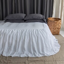 Linen Coverlet Dust Ruffle .ruffled Linen Bedspread, Ruffle. Washed & Softened. Made By Mooshop.34 - thumbnail 2