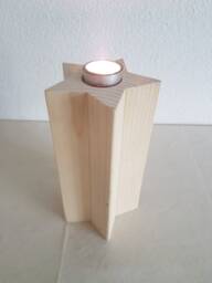 Illuminated Wooden Star - Tealight Holder - thumbnail 1