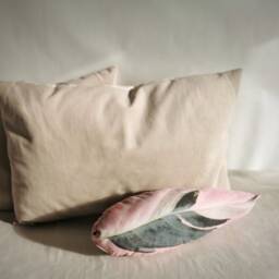 For Us Ddp Paid By Sellerhome Plant Leaf Pillow, Stromante Triostar Pilow - thumbnail 4