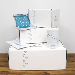 Heart Line Valentine's Scented Candle - thumbnail 3
