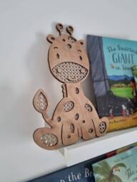 Wooden Giraffe Nursery Decor, Wall Hanging, Safari Jungle Themed Rattan Babyshower Gift - thumbnail 1