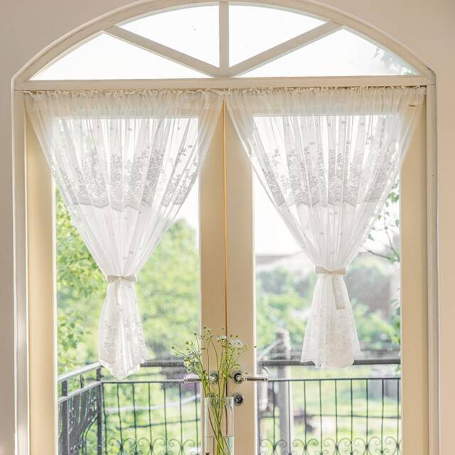 Elegant Lace Short Curtain For Kitchen , Rod Pocket Cafe Curtains - image 1