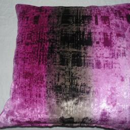 Designers Guild Fabric Cushion Cover Phipps Fuchsia/Pillow - thumbnail 2