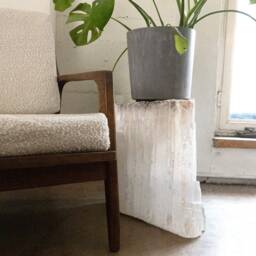 Selenite Crystal Side Table - Solid Piece - thumbnail 2