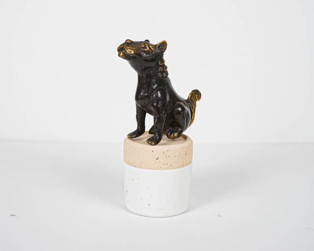 Tiger Myth Bronze Figurine, 3.8 - image 1