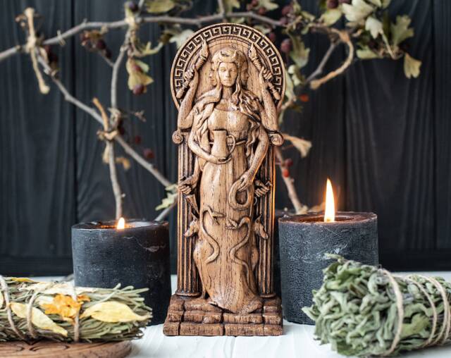 Hecate, Hekate Figurine, Greek Goddess, Pagan Wiccan, Wicca, Altar, Druid, Witches, Gaelic - image 1