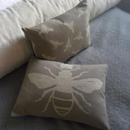 Hand Printed Queen Bee & Little Bees Cushion Pair Covers - thumbnail 4