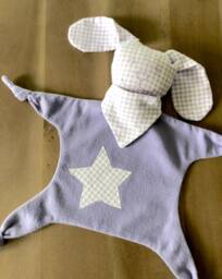 Baby Blanket/Cuddle Cloth/Lovie/Thumb Sucking Blanket - thumbnail 1