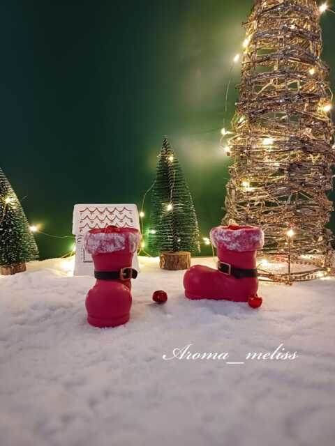 Handmade Christmas Boot Candle Soy & Bee Wax Holiday Decor - image 1