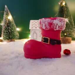Handmade Christmas Boot Candle Soy & Bee Wax Holiday Decor - thumbnail 3