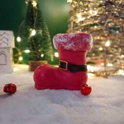 Handmade Christmas Boot Candle Soy & Bee Wax Holiday Decor - thumbnail 4
