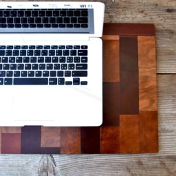 Brown Leather Desk Pad For Laptop Or Keyboard Handmade in Italy - thumbnail 3
