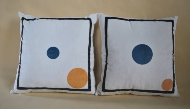 "Coppia De Federe Per Cuscini in Bianco Con Motivo Geometrico, ""Point" - image 1