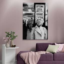 Marilyn Monroe At New York Underground - Vintage Fashion Art Print - thumbnail 2