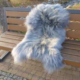 Real Sheepskin Rug, Grey Wool Blanket - Cozy Home Decor - thumbnail 3