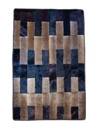 "Handmade Cowhide Patchwork Rug, Hair-On Hide Carpet, Modern Farmhouse Decor - 46"" X 30"