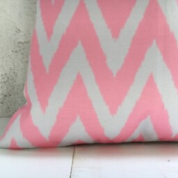 Handwoven Silk Ikat Pillow Cover - 20x20 - thumbnail 3