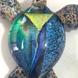 Blown Glass Sea Turtle Sculpture Ocean Dicroic Beach Or Desk Art - thumbnail 2