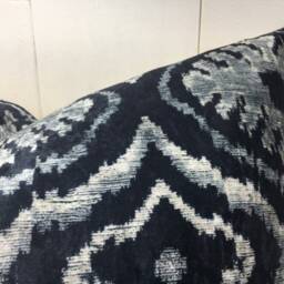 Handwoven Silk Ikat Pillow Cover, Turkish Home Decor - 24x24 - thumbnail 2