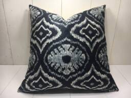 Handwoven Silk Ikat Pillow Cover, Turkish Home Decor - 24x24 - thumbnail 1