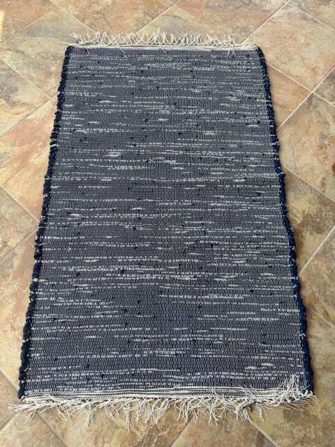"Navy, Navy & Silver 43"" L X 27" - image 1