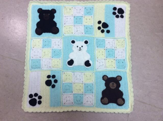 Crochet Baby Blanket Pattern PDF - Teddy Bears & Bear Paws Applique Tutorial - image 1