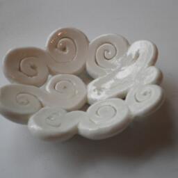 Porcelain Handmade Soap Dish - thumbnail 3