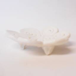 Porcelain Handmade Soap Dish - thumbnail 2